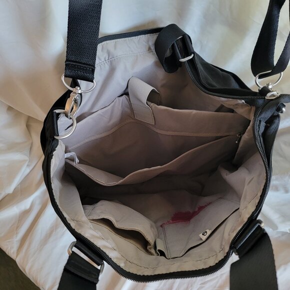 Baggallini ~ Anywhere Large Hobo Tote With Straps ~ Gently Used - Picture 5 of 6